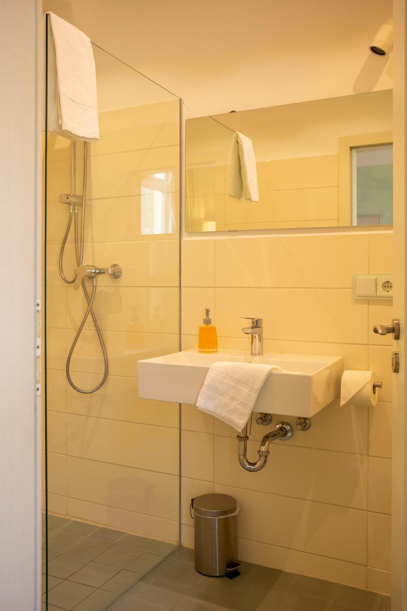 Hotel Tafelfreuden Oldenburg Esterno foto